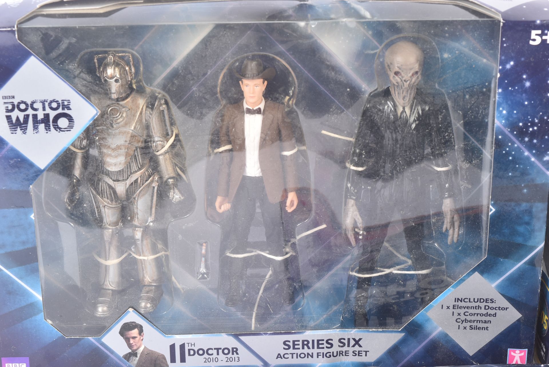 DOCTOR WHO - CHARACTER - 11TH DOCTOR ACTION FIGURES - Bild 2 aus 5