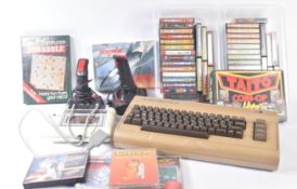 RETRO GAMING - VINTAGE COMMODORE 64 WITH CASSETTE GAMES