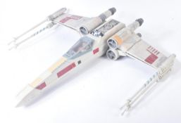 STAR WARS - 2011 HASBRO LEGACY COLLECTION X-WING FIGHTER PLAYSET