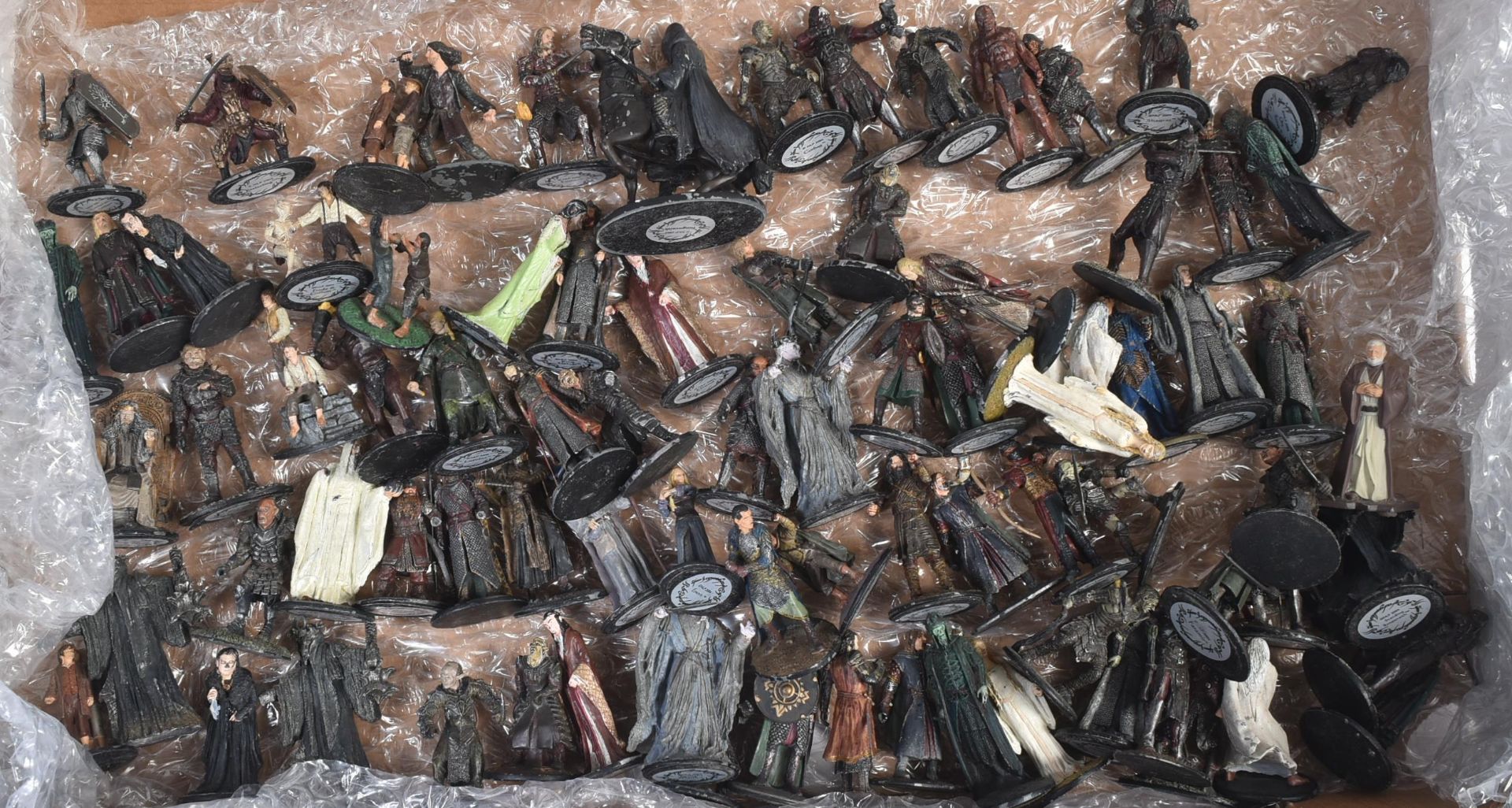 LORD OF THE RINGS - COLLECTION OF CAST METAL FIGURINES