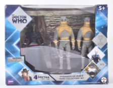 DOCTOR WHO - PYRAMIDS OF MARS BOXED COLLECTORS' SET