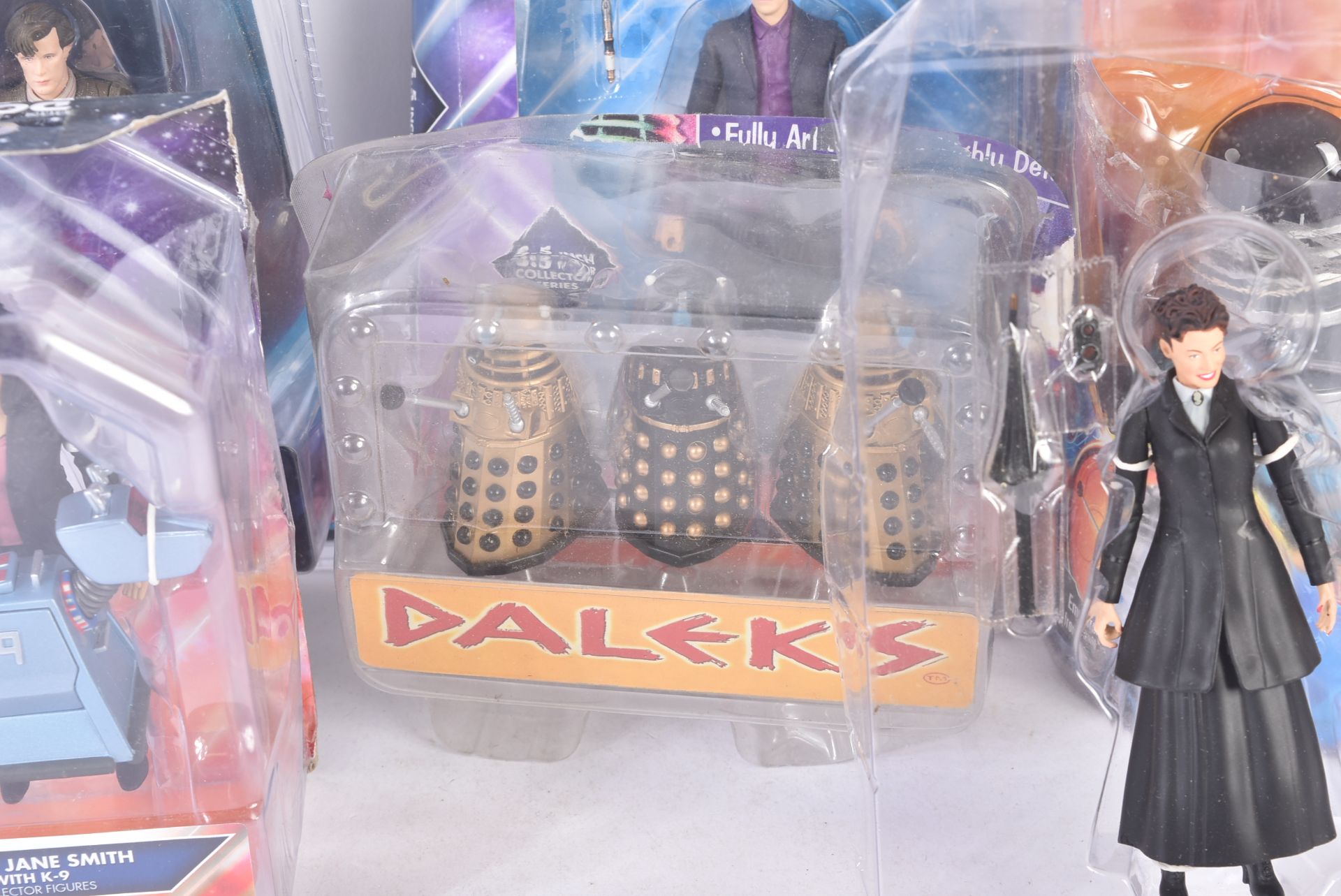 DOCTOR WHO - COLLECTION OF ASSORTED ACTION FIGURES - Image 4 of 7