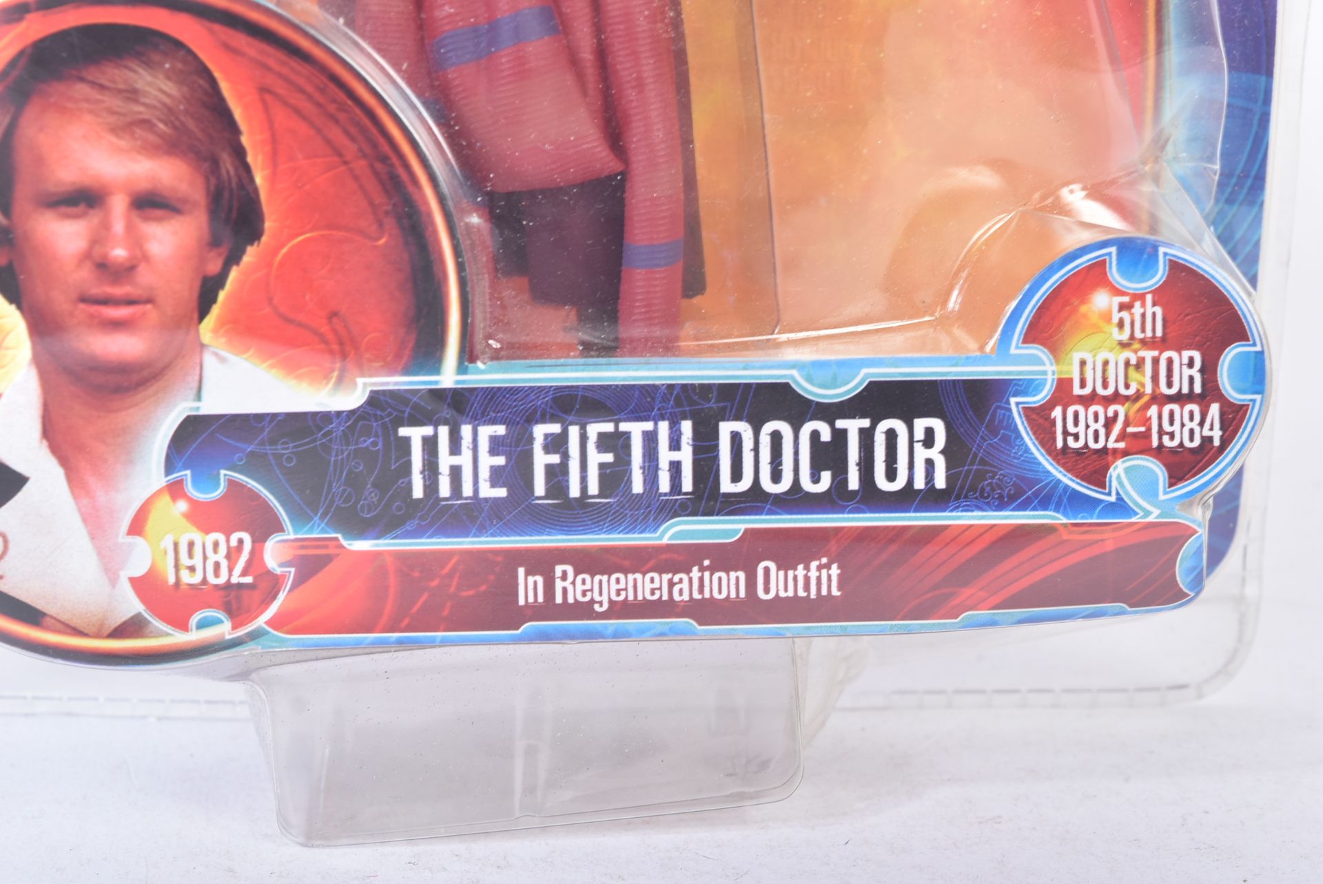 DOCTOR WHO - UNDERGROUND TOYS - FIFTH DOCTOR EXCLUSIVE - Image 2 of 4