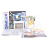 RETRO GAMING - BOXED NINTENDO GAMEBOY WITH GAMES