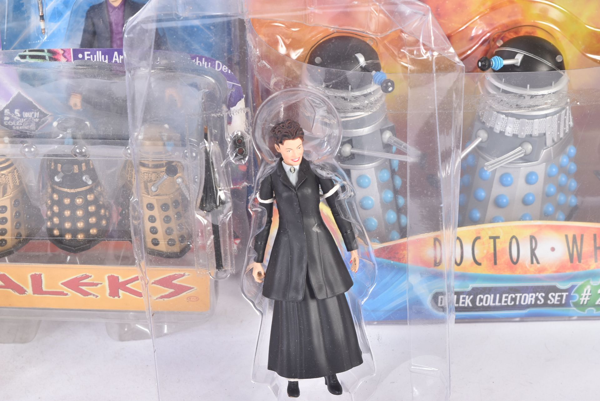 DOCTOR WHO - COLLECTION OF ASSORTED ACTION FIGURES - Image 5 of 7