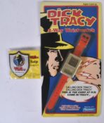 VINTAGE PLAYMATES DICK TRACY 2-WAY WRIST WATCH & DETECTIVE BADGE