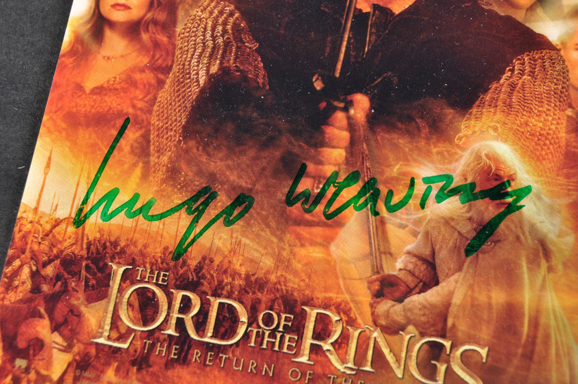 LORD OF THE RINGS - HUGO WEAVING - AUTOGRAPHED POSTCARD - Image 2 of 3