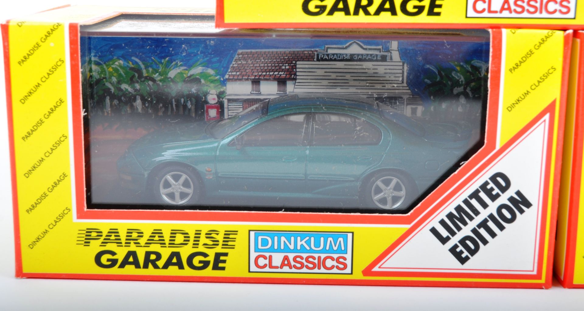 ASSORTED DINKUM CLASSICS 1/43 SCALE DIECAST MODEL - Image 5 of 5