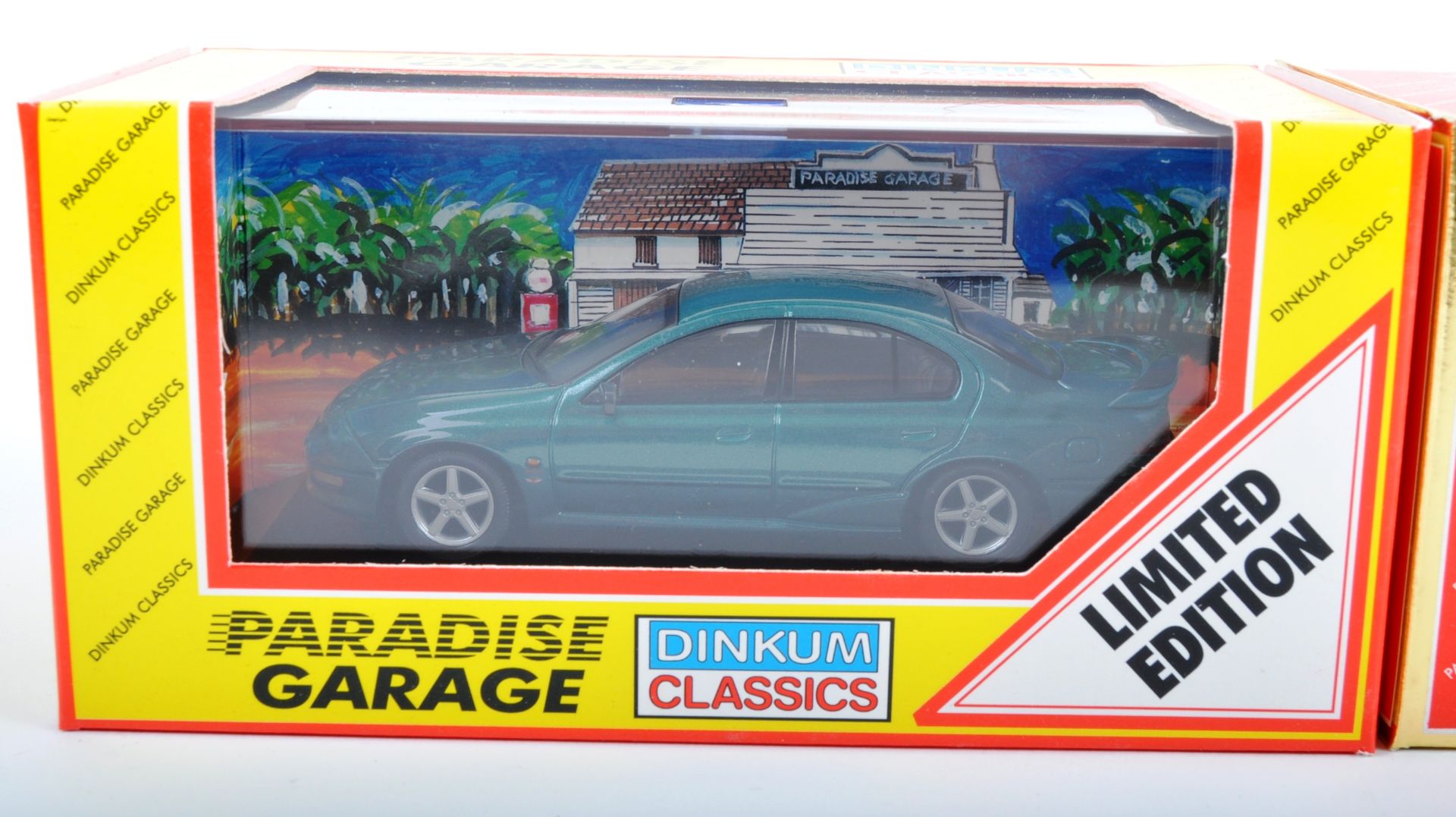 ASSORTED DINKUM CLASSICS 1/43 SCALE DIECAST MODEL - Image 4 of 5