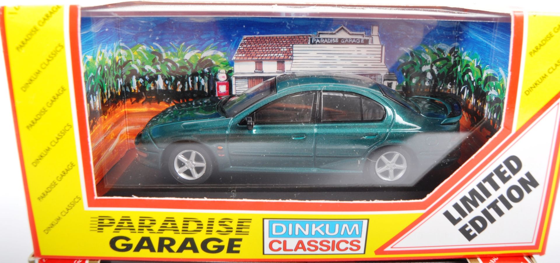 PARADISE GARAGE SERIES TRADE BOX DIECAST MODEL CARS - Image 4 of 4