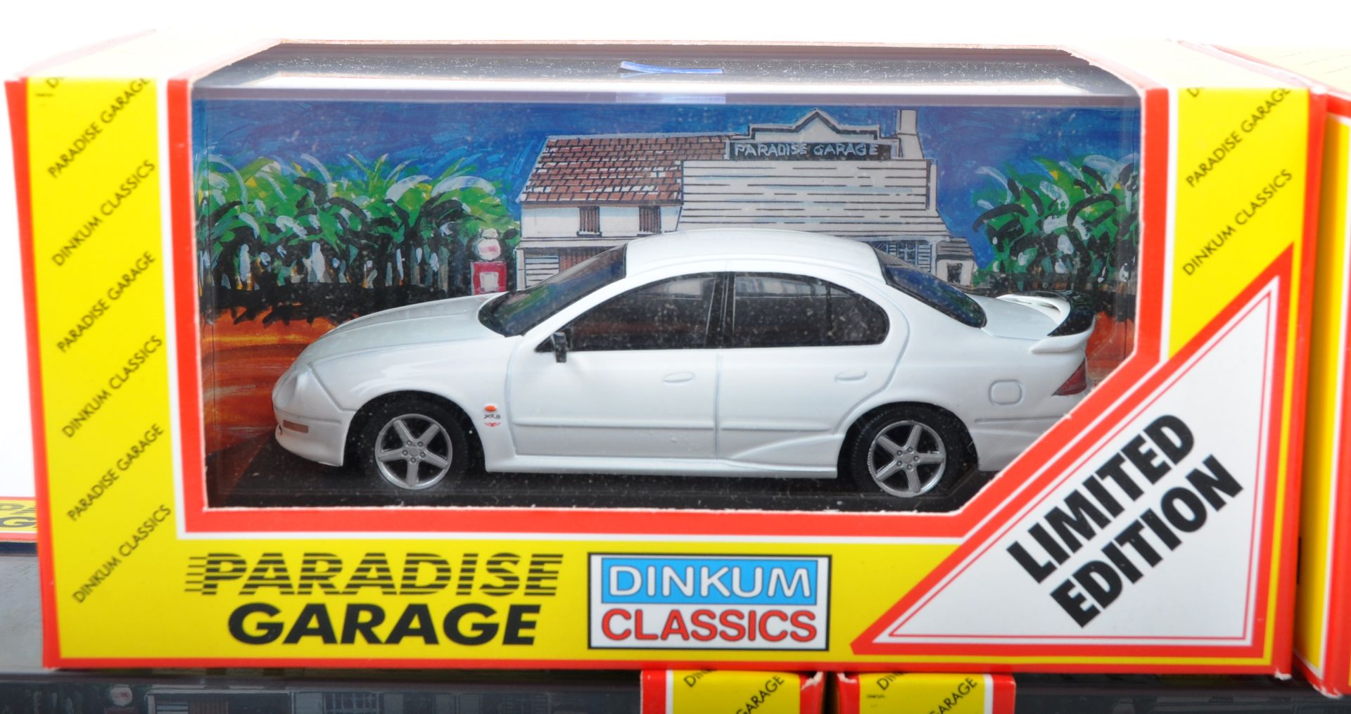 ASSORTED DINKUM CLASSICS 1/43 SCALE DIECAST MODEL - Image 3 of 5