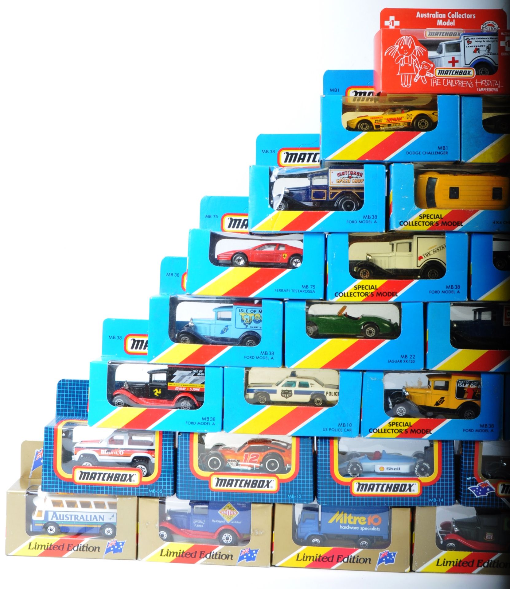 LARGE MIXED COLLECTION OF BOXED MATCHBOX DIECAST MODELS - Bild 2 aus 8