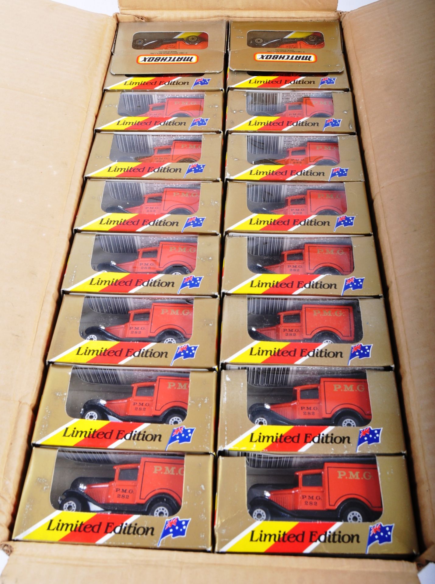 MATCHBOX 1-75 SERIES TRADE BOX DIECAST MODEL CARS