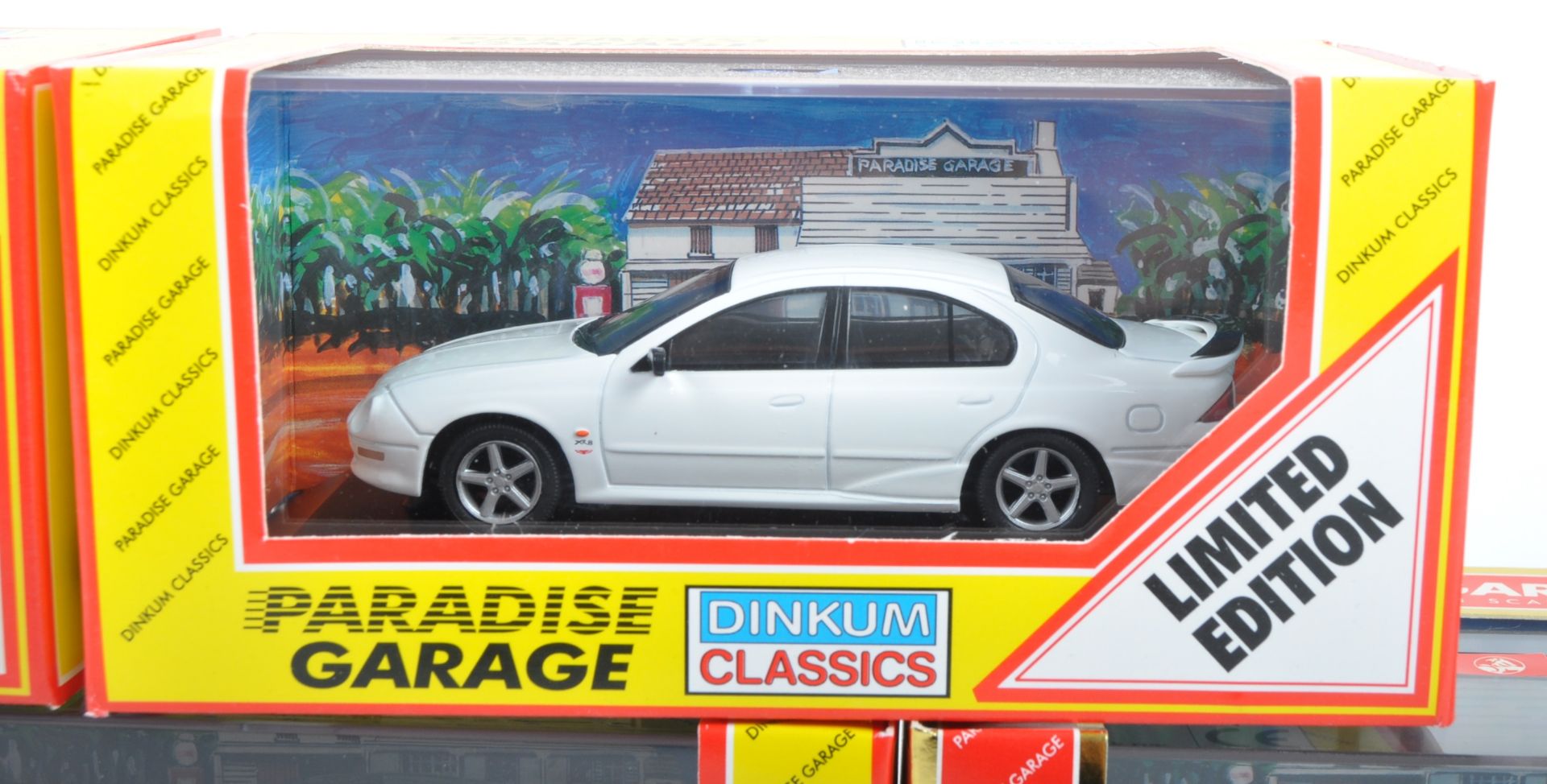 ASSORTED DINKUM CLASSICS 1/43 SCALE DIECAST MODEL - Image 3 of 5