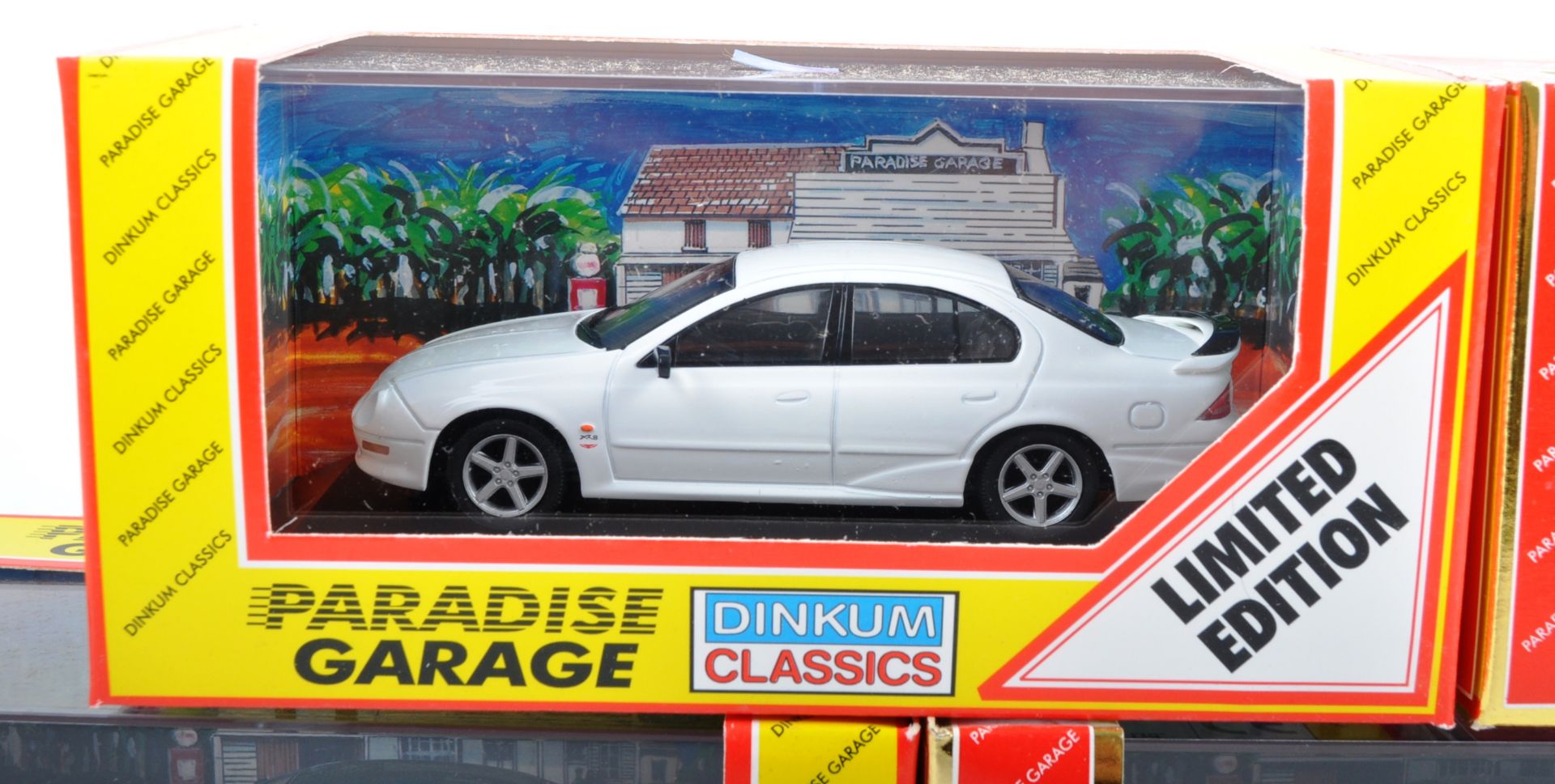 ASSORTED DINKUM CLASSICS 1/43 SCALE DIECAST MODEL - Image 2 of 5