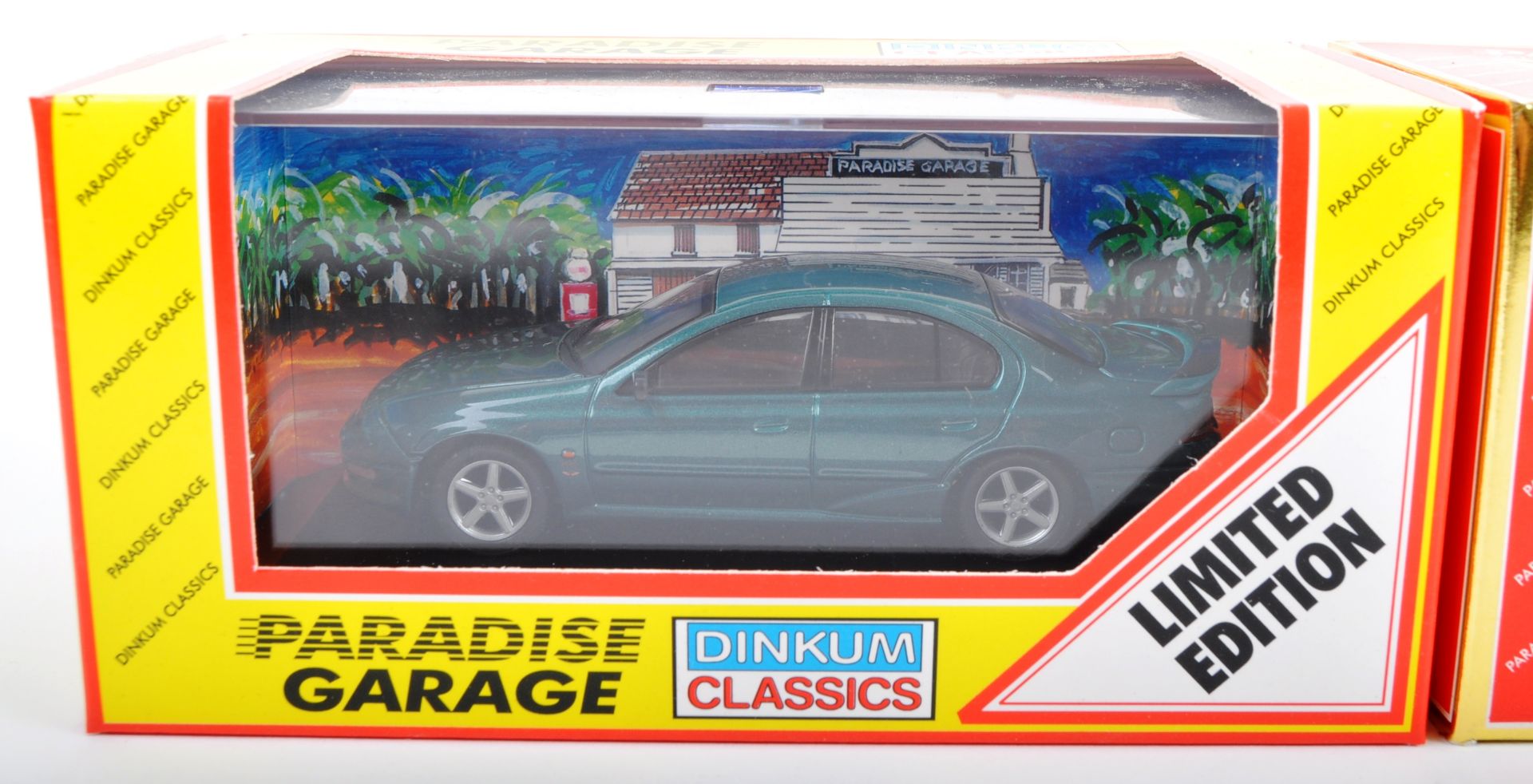 ASSORTED DINKUM CLASSICS 1/43 SCALE DIECAST MODEL - Image 4 of 5