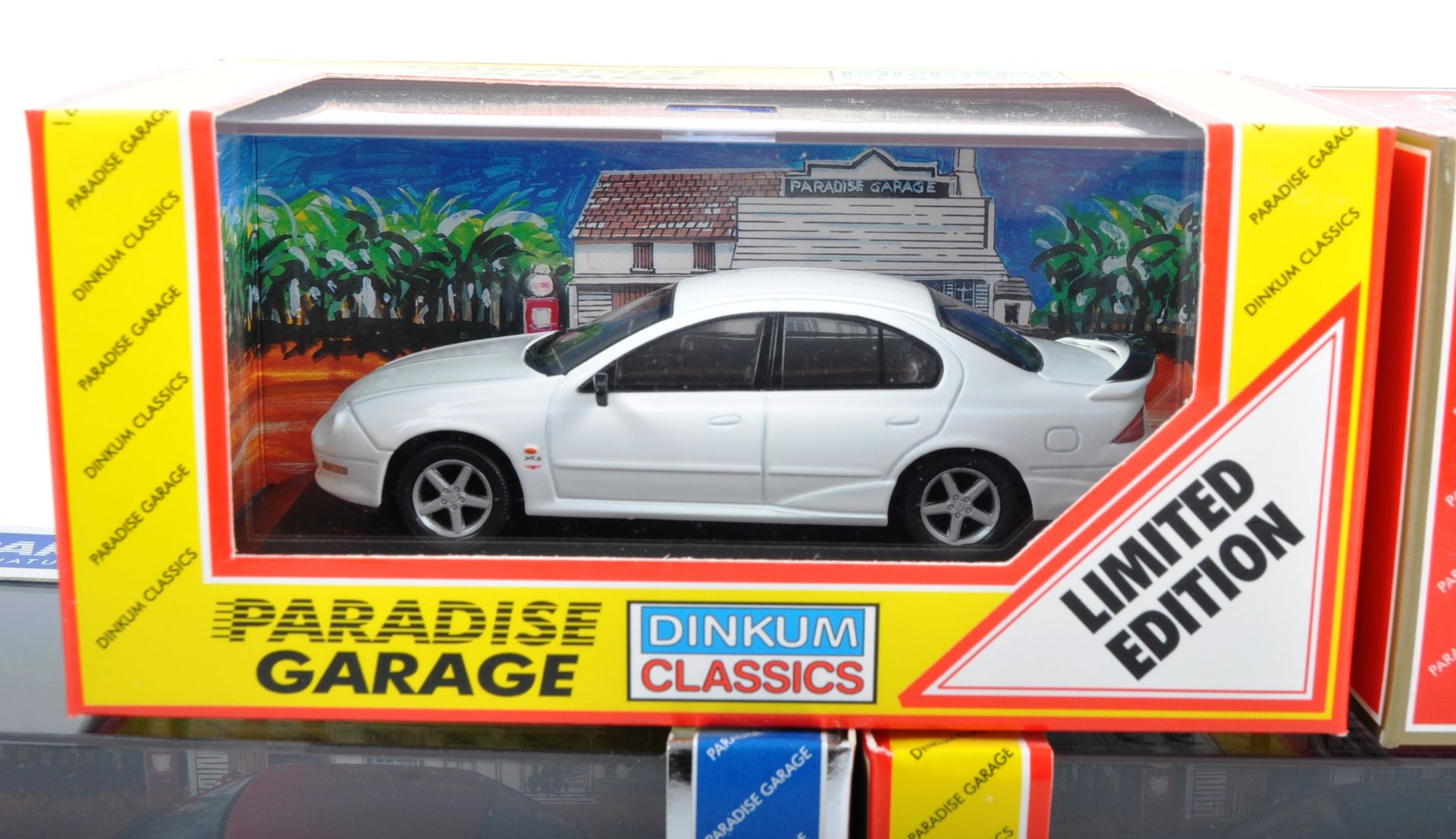 ASSORTED DINKUM CLASSICS 1/43 SCALE DIECAST MODEL - Image 2 of 6