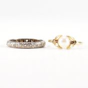 TWO VINTAGE STONE SET GOLD RINGS