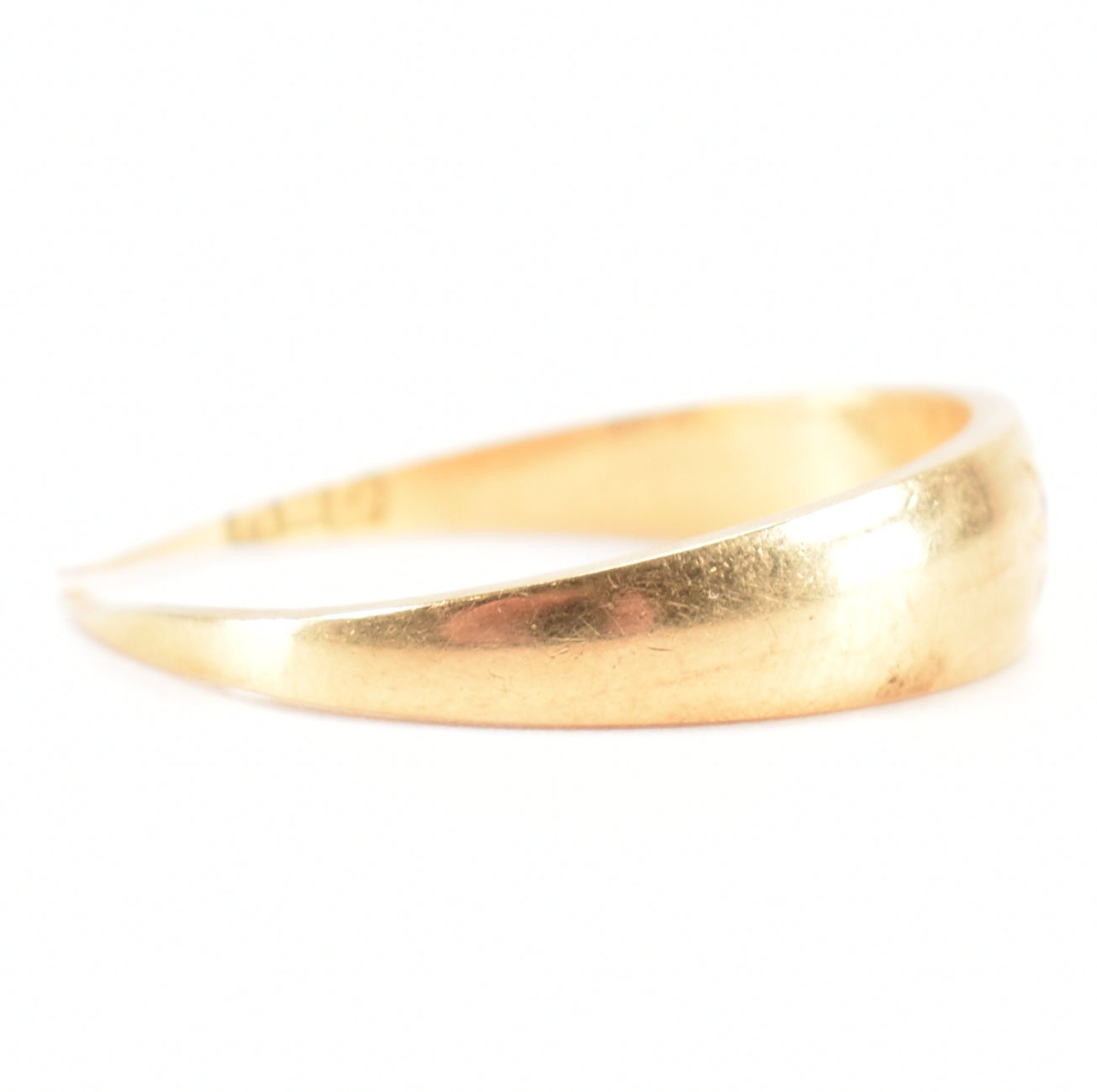 HALLMARKED 18CT GOLD DOME RING AF - Image 5 of 9