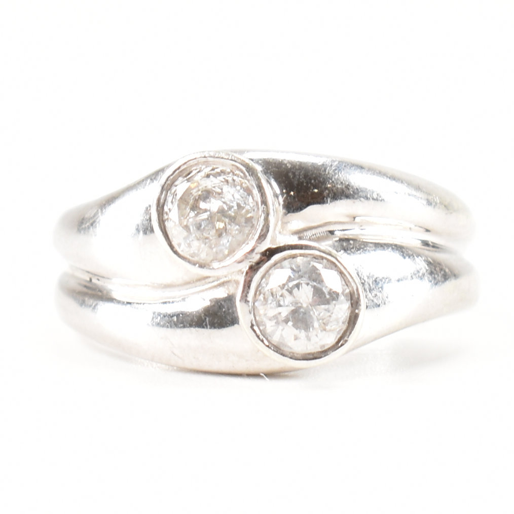 HALLMARKED 9CT WHITE GOLD & CZ RING