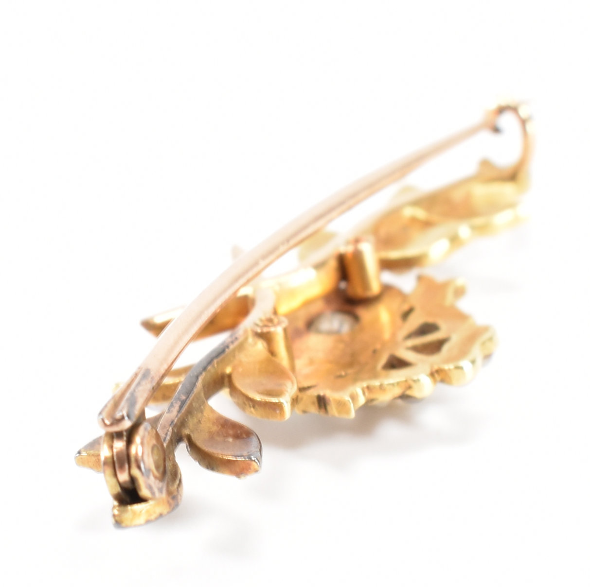 VICTORIAN GOLD PEARL & DIAMOND DOUBLE HEART BROOCH - Image 4 of 5