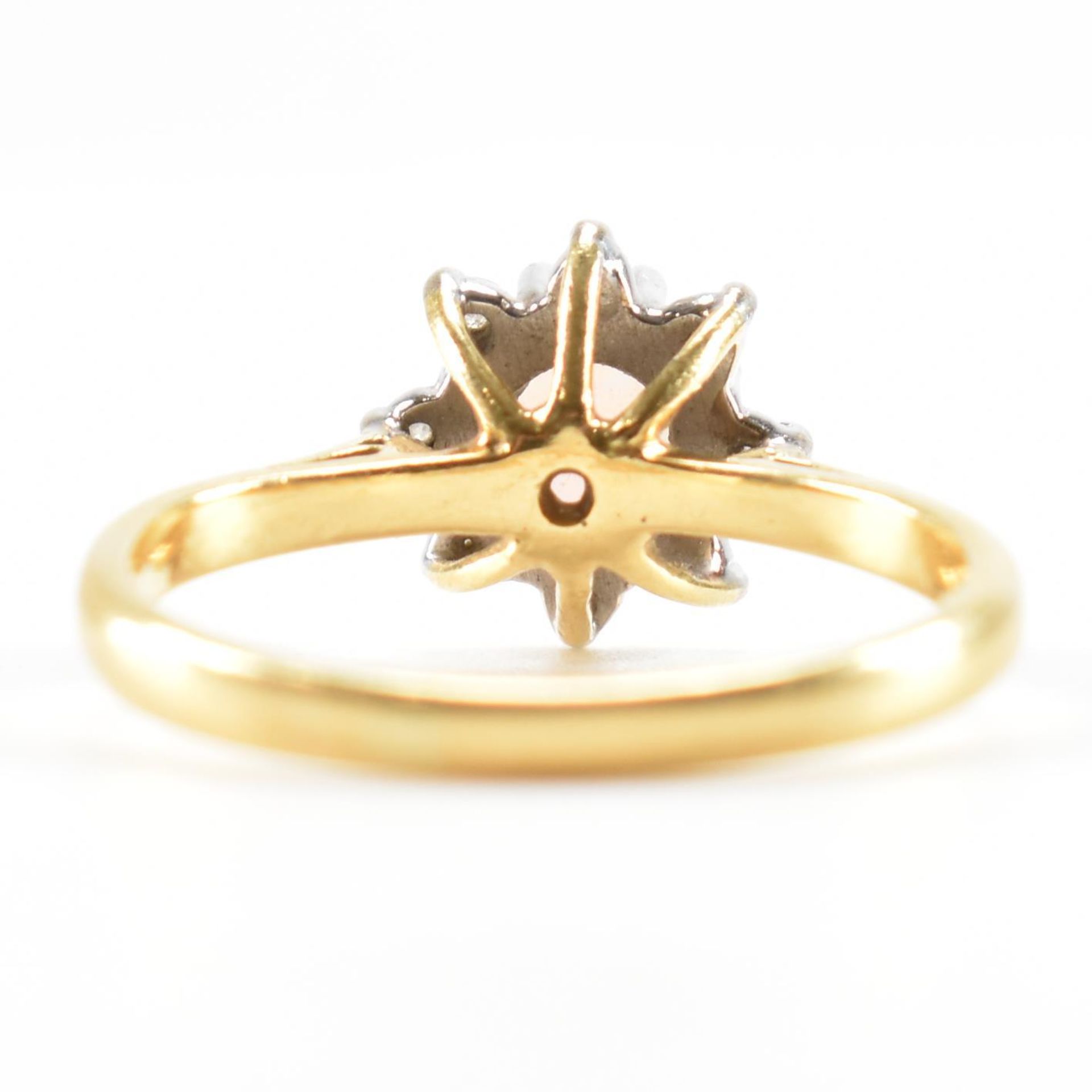 HALLMARKED 18CT GOLD OPAL & DIAMOND RING - Image 4 of 8