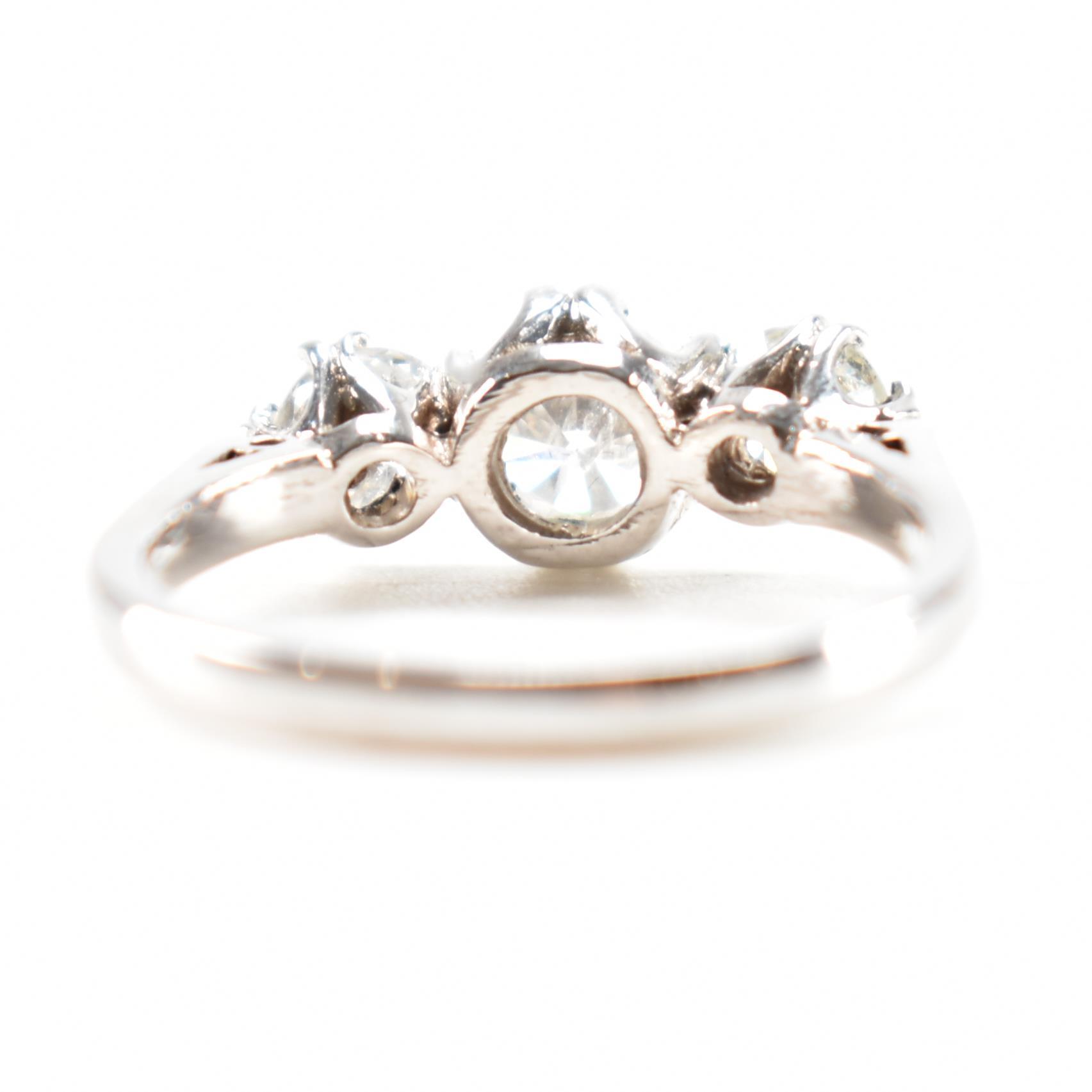 WHITE GOLD & DIAMOND THREE STONE RING - Image 5 of 8