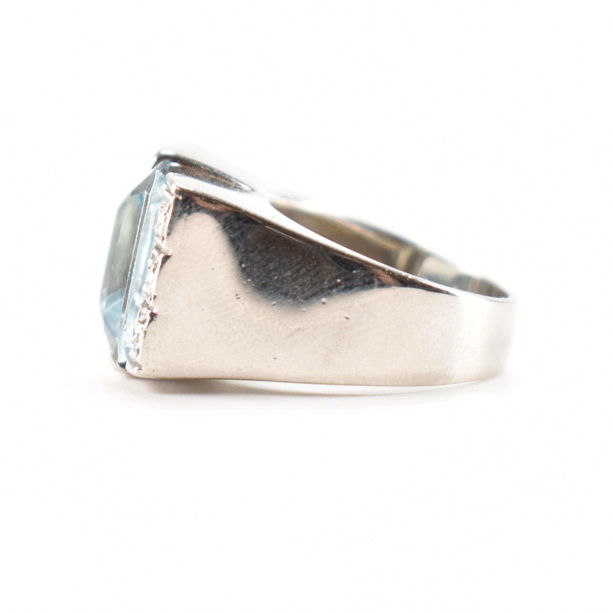 WHITE GOLD AQUAMARINE & DIAMOND DRESS RING - Image 2 of 6