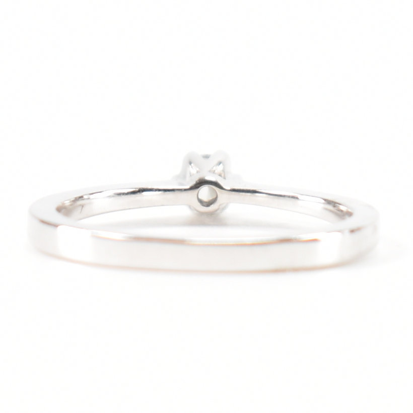 HALLMARKED 9CT GOLD CZ SOLITAIRE RING - Image 3 of 8