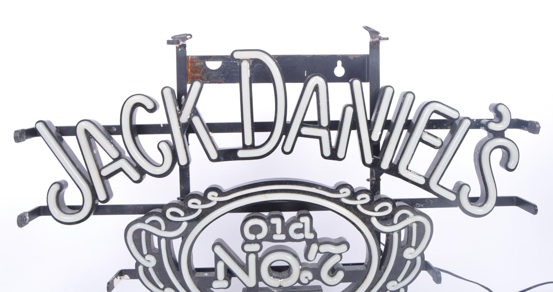 JACK DANIEL'S - CONTEMPORARY NEON STYLE LIGHT BAR SIGN - Image 3 of 8