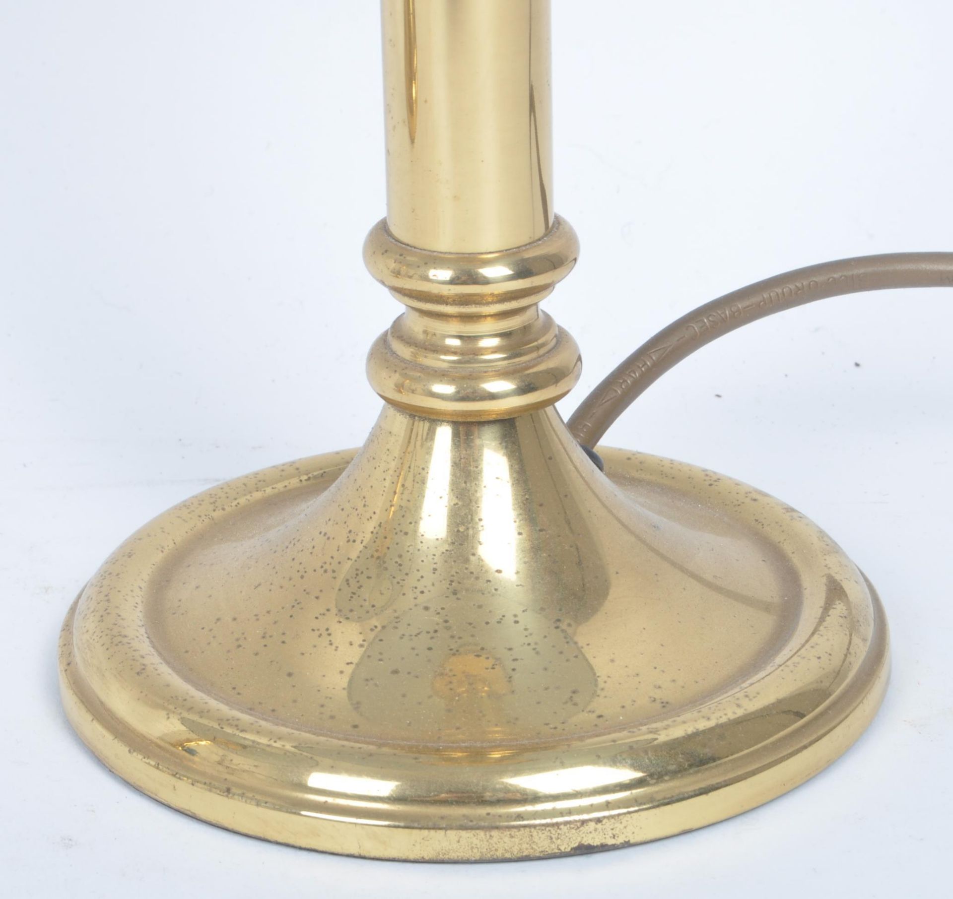 MATCHING PAIR OF1980s TURNED BRASS LAMPS - Image 3 of 9