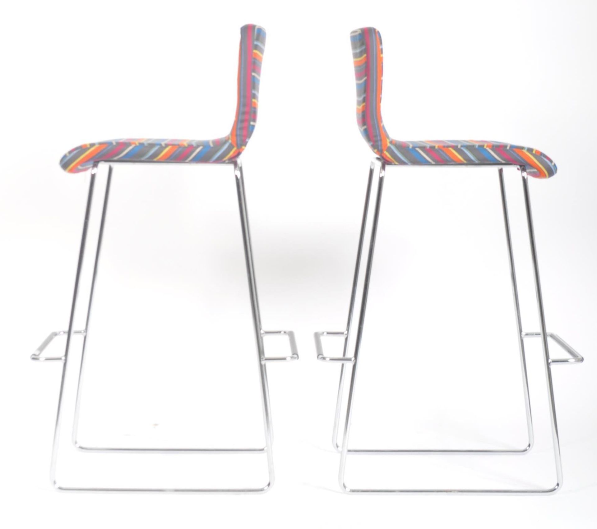 ORANGE BOX - PAIR OF CONTEMPORARY BAR STOOLS - Image 5 of 8