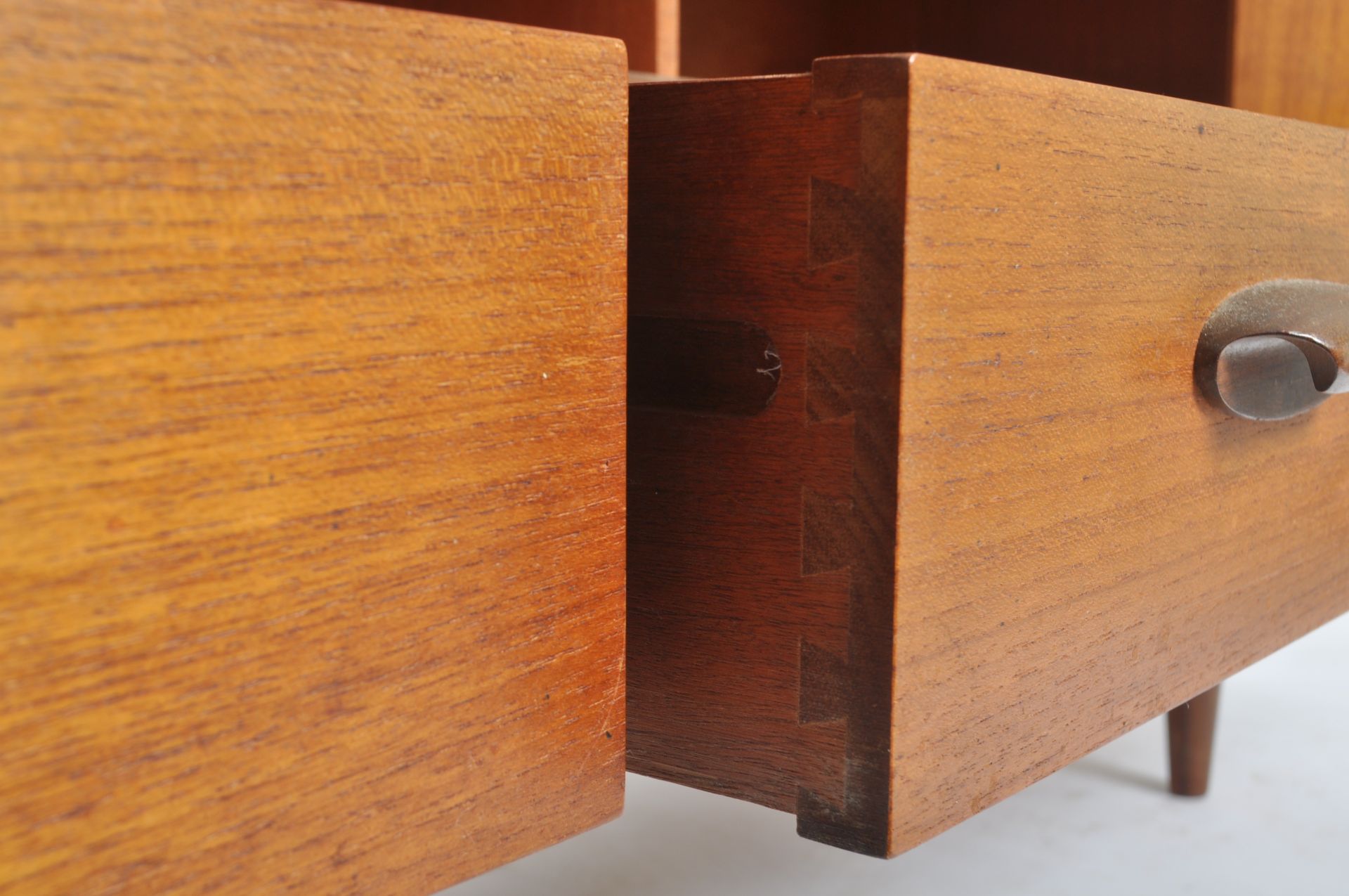 G-PLAN - BRASILIA RANGE - MID CENTURY TEAK SIDEBOARD - Image 6 of 11