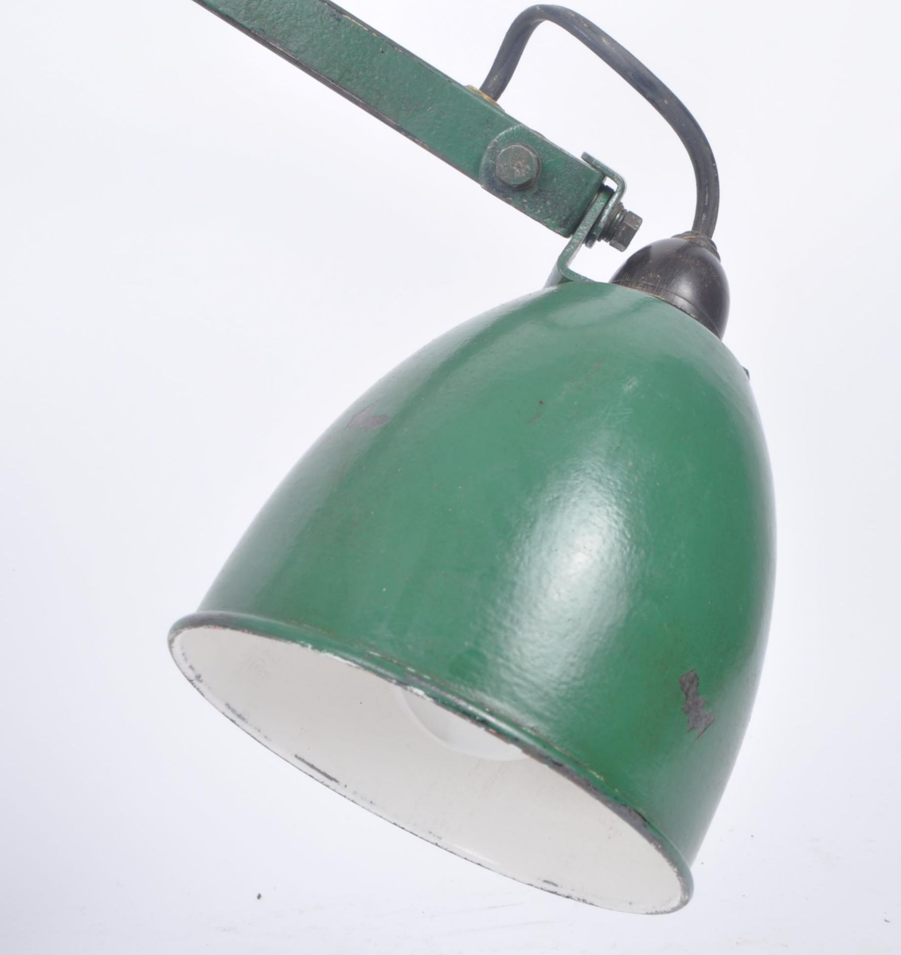 MEMLITE - MIDCENTURY RETRO GREEN INDUSTRIAL DESK LAMP - Image 3 of 7