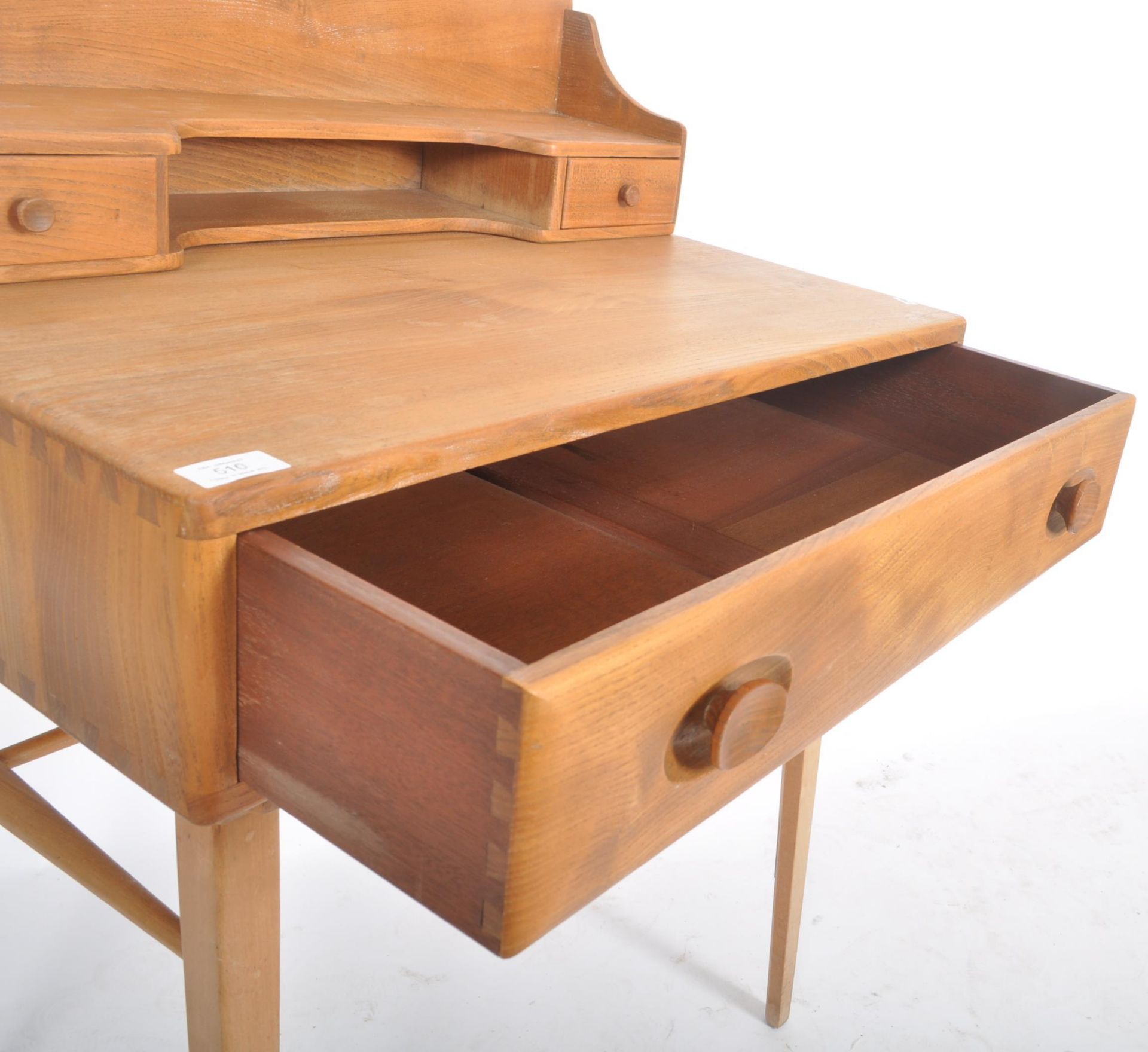 ERCOL WINDSOR MODEL 479 BEECH AND ELM WOOD DESK BY LUCIAN ERCOLANI - Image 5 of 7