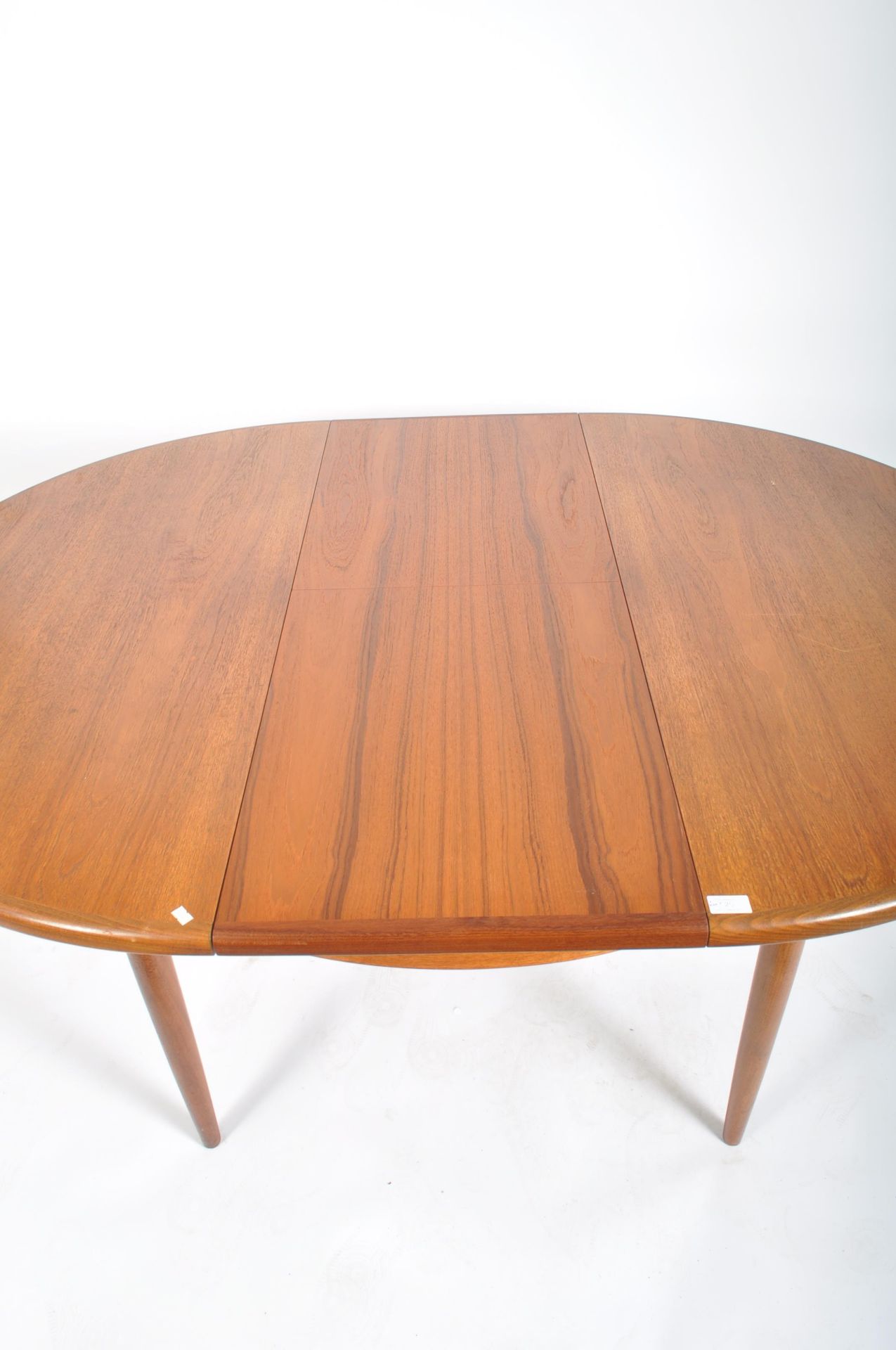 G-PLAN - BRITISH DESIGN - MID CENTURY DINING TABLE AND CHAIRS - Image 6 of 12