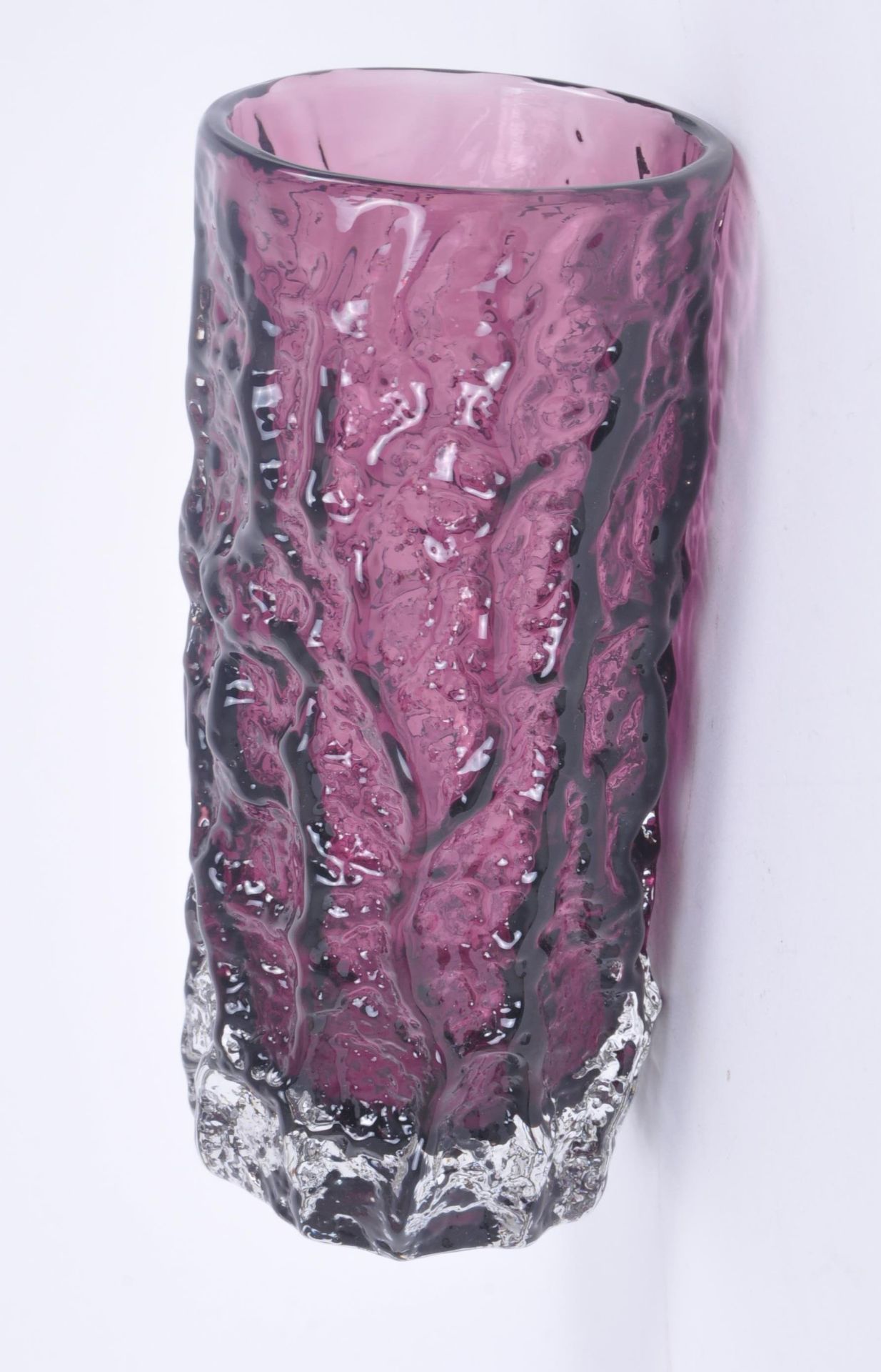 GEOFFREY BAXTER WHITEFRIARS AMETHYST BARK VASE - Image 4 of 5