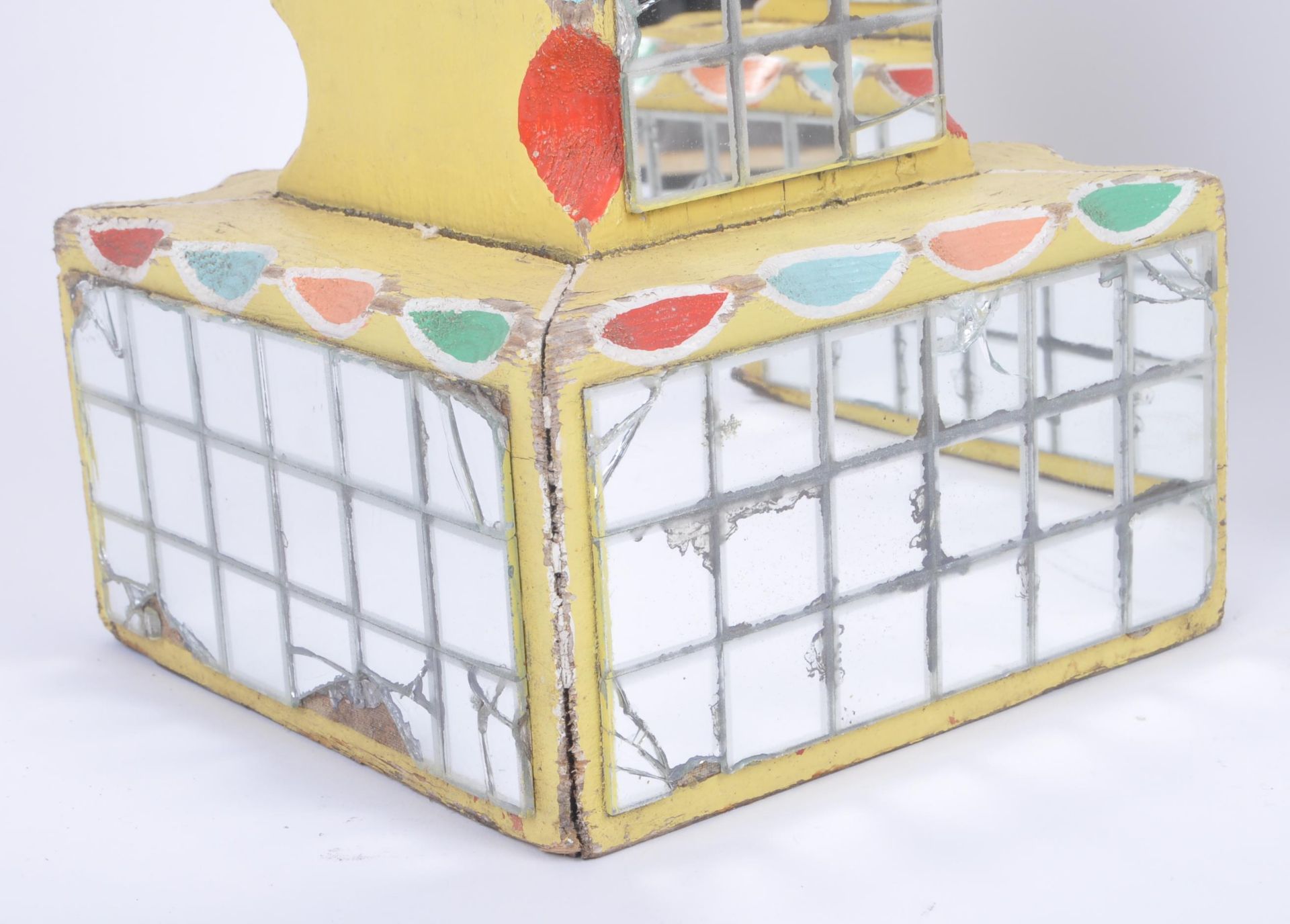 TWO VINTAGE 20TH CENTURY FAIRGROUND HOOPLA STANDS - Image 6 of 7