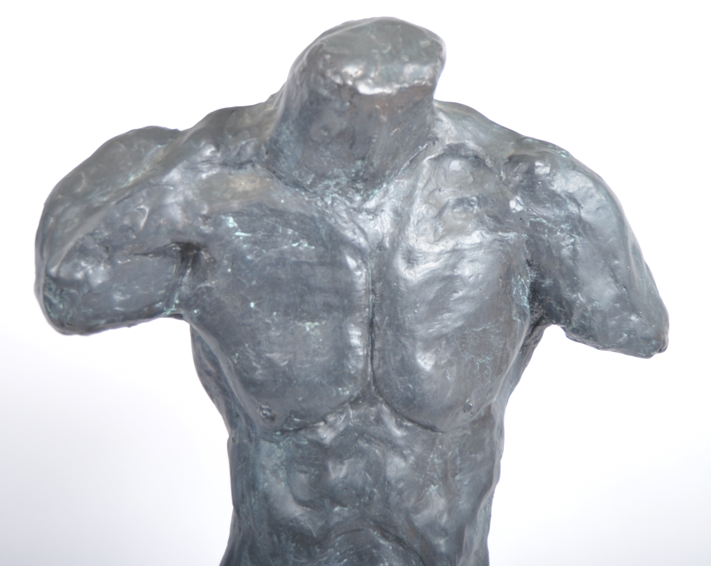 LARGE CONTEMPORARY PLASTER SCULPTURE OF A MALE TORSO - Image 2 of 8