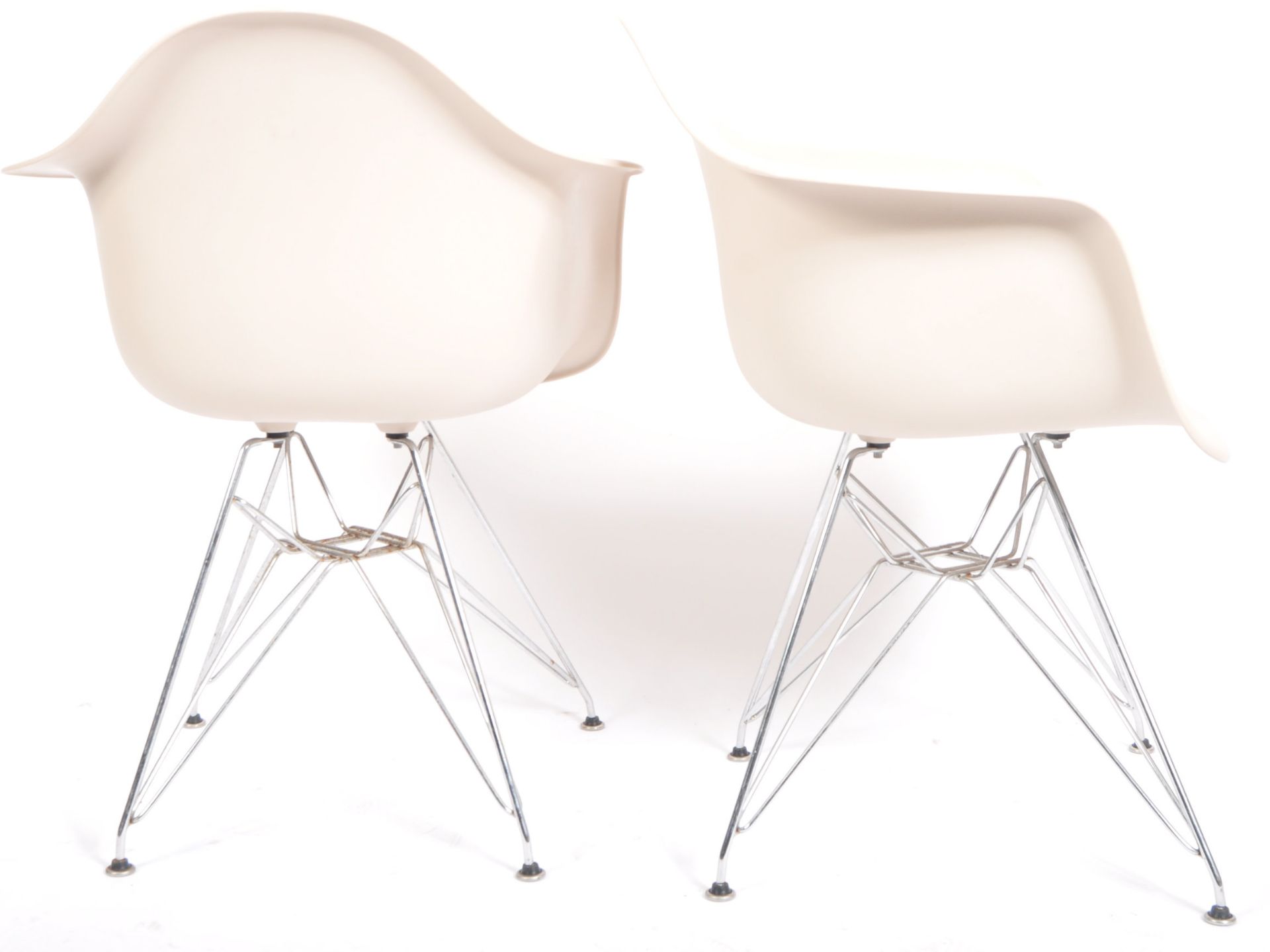 AFTER CHARLES & RAY EAMES - MODEL DAR - SET OF FOUR CHAIRS - Bild 5 aus 6