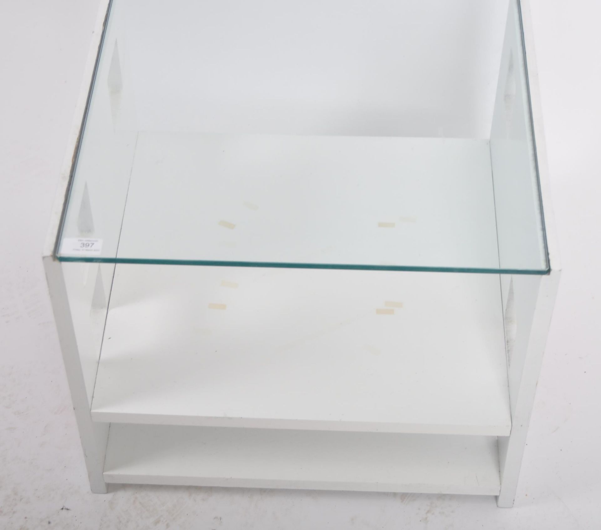 LATE 20TH CENTURY GLASS TOPPED SIDE OCCASIONAL TABLE - Bild 4 aus 6