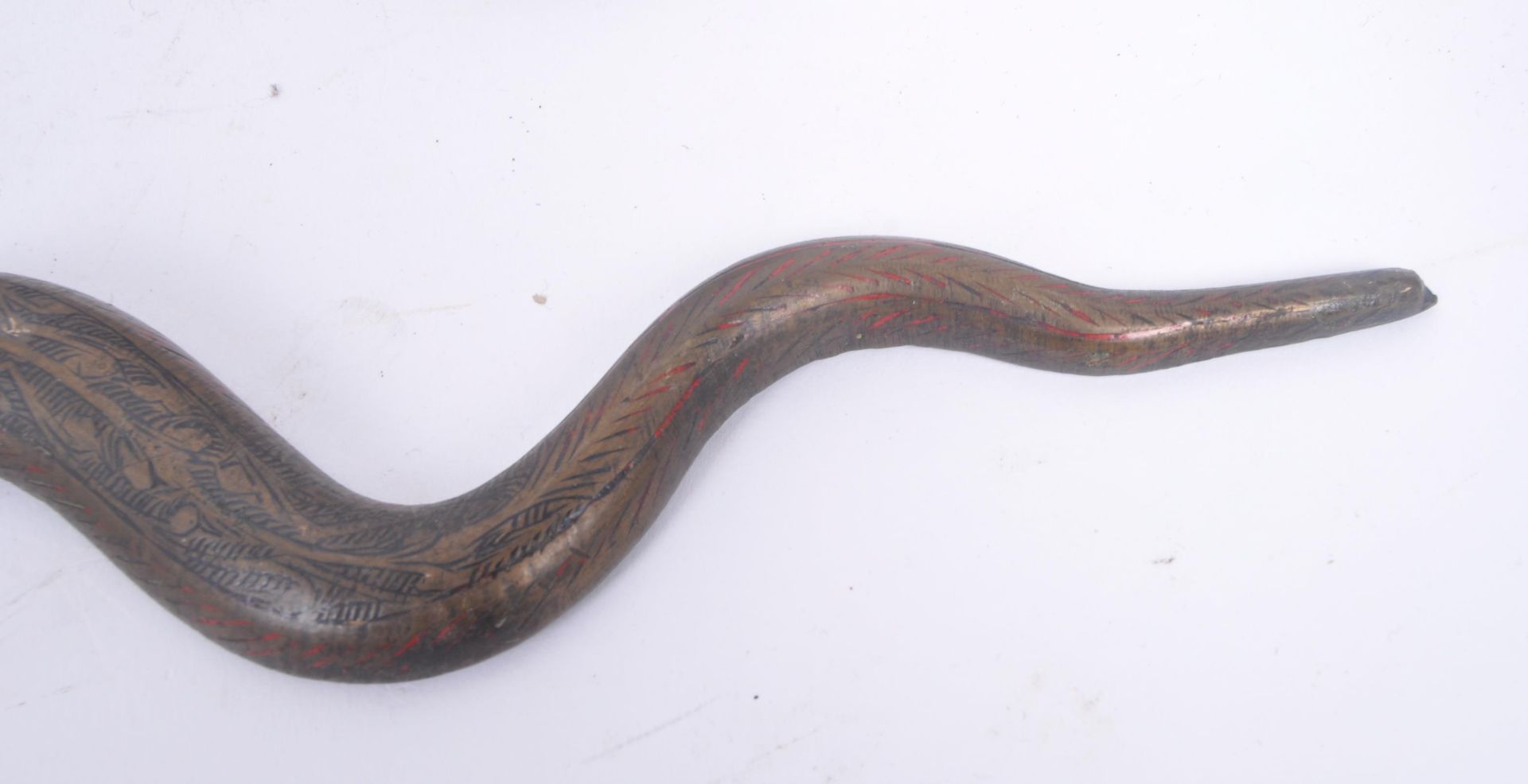 PAIR OF EARLY 20TH CENTURY PERSIAN BRONZE WALL SNAKES - Image 4 of 8