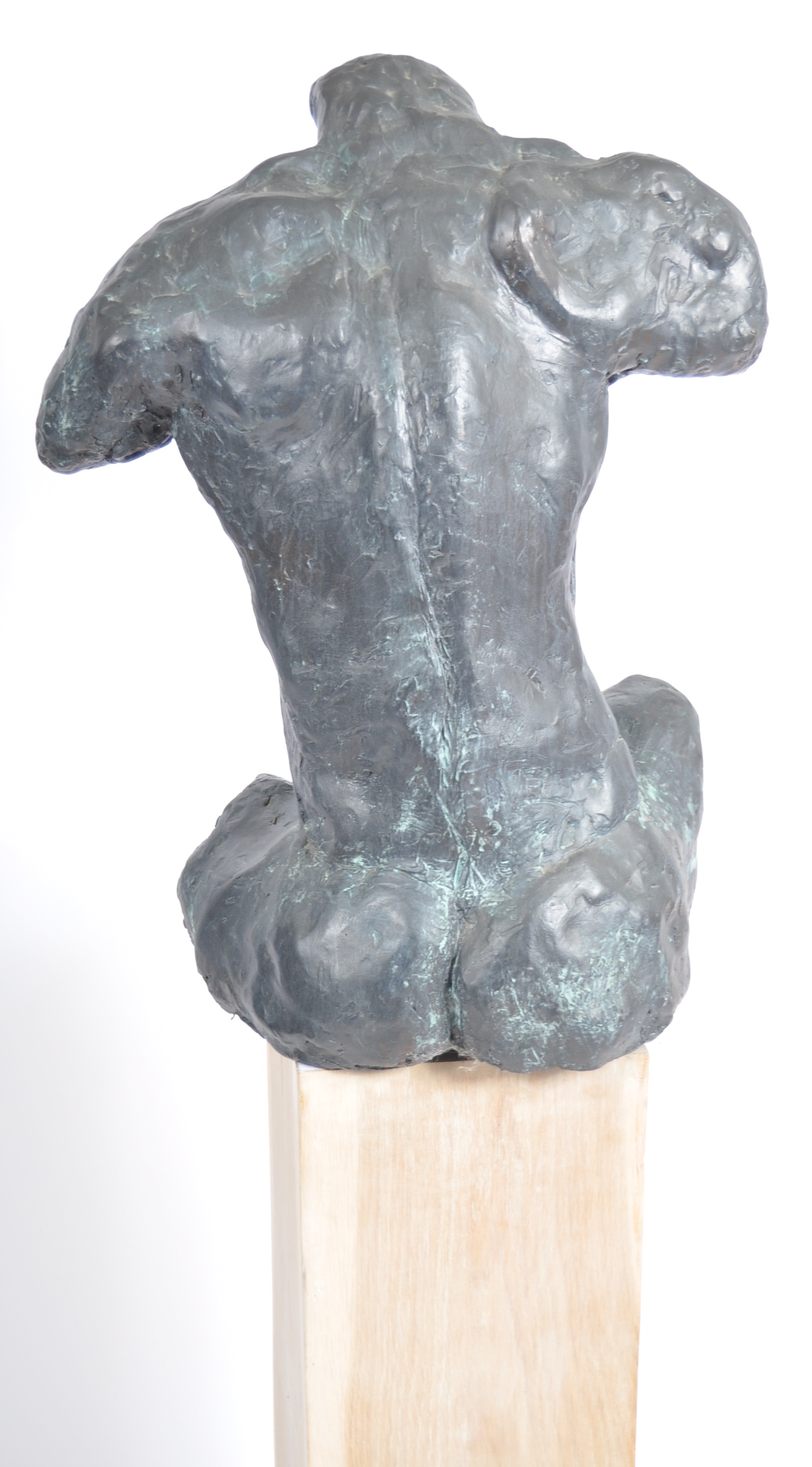 LARGE CONTEMPORARY PLASTER SCULPTURE OF A MALE TORSO - Image 6 of 8