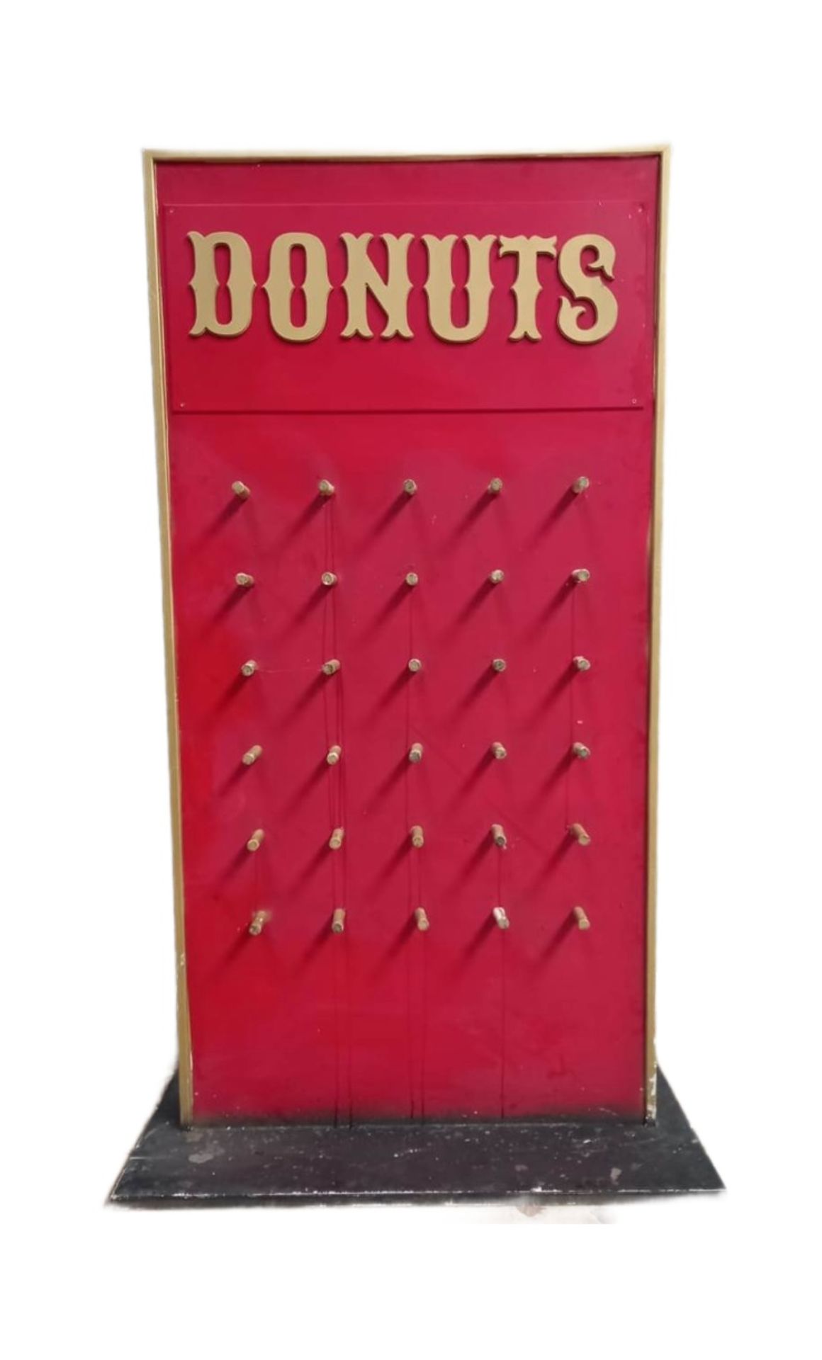 FAIRGROUND - ' DONUTS ' LARGE WOODEN HOOPLA GAME