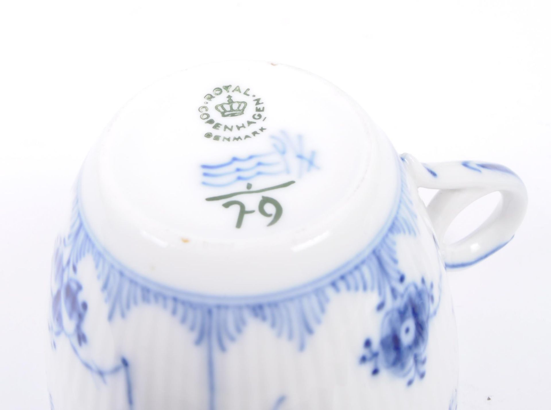 ROYAL COPENHAGEN - DANISH MUSSELMALET TEA SERVICE - Image 6 of 10