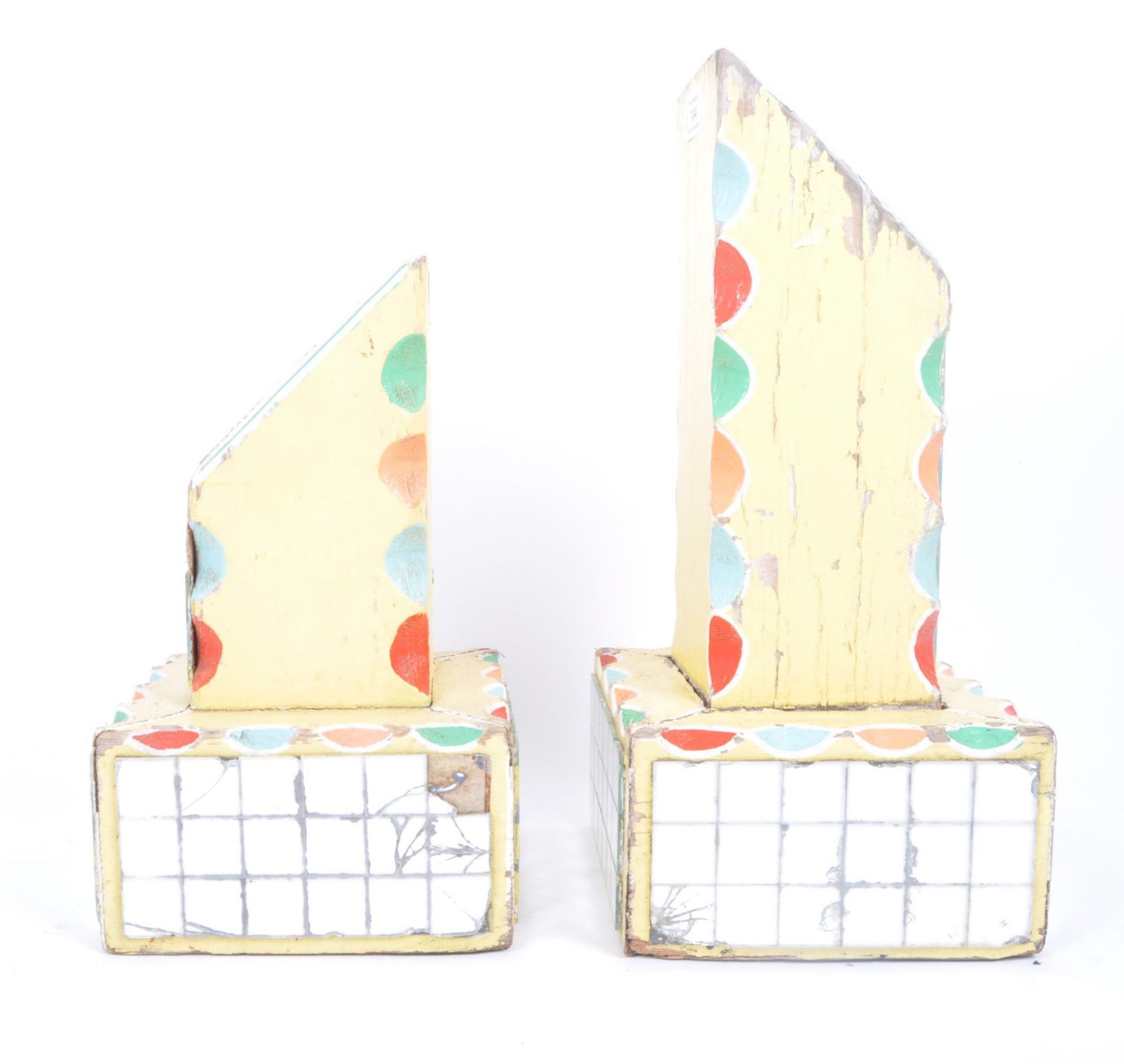 TWO VINTAGE 20TH CENTURY FAIRGROUND HOOPLA STANDS - Image 2 of 7