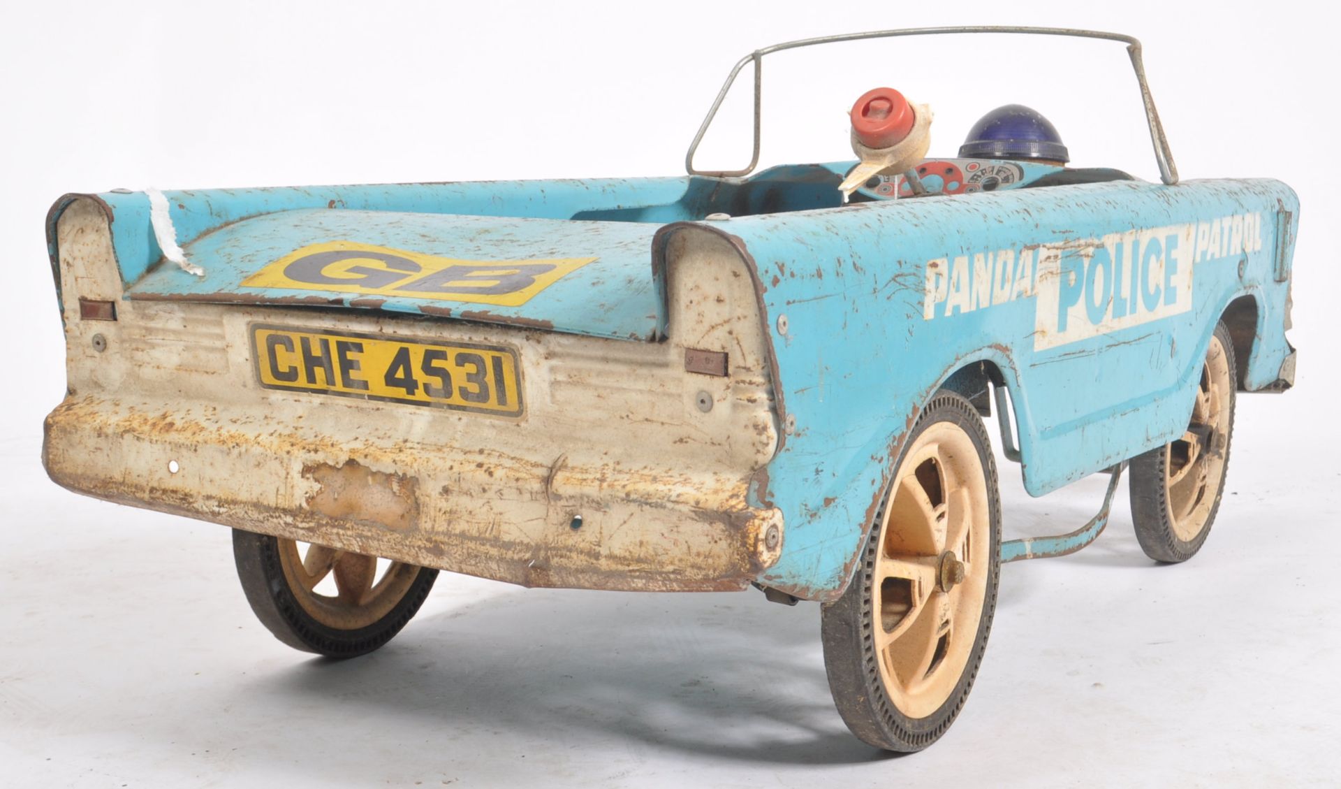 VINTAGE 20TH CENTURY TIN POLICE PATROL PEDAL CAR - Image 2 of 5