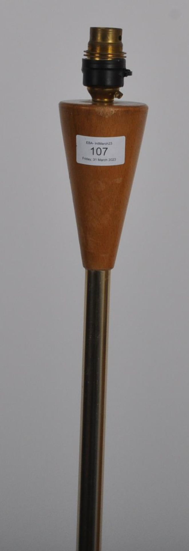 MID CENTURY SCANDINAVIAN TEAK STANDARD LAMP - Image 3 of 6