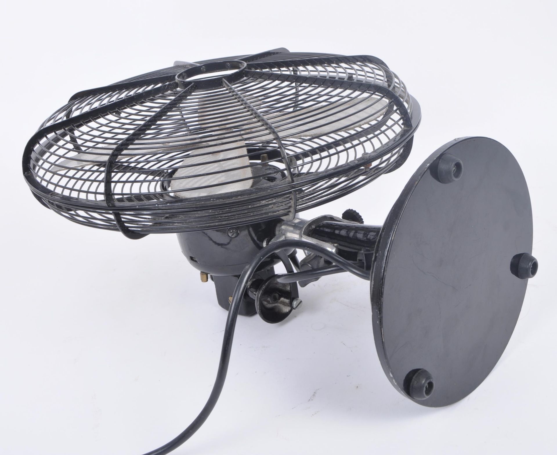 20TH CENTURY WIRE CAGED DESK FAN - Image 5 of 5