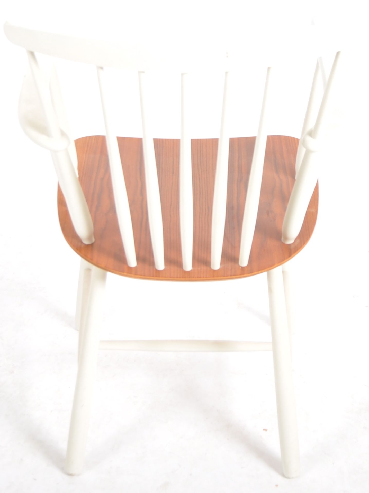 FARSTRUP - RETRO DANISH WHITE PAINTED CHAIR - Image 7 of 8